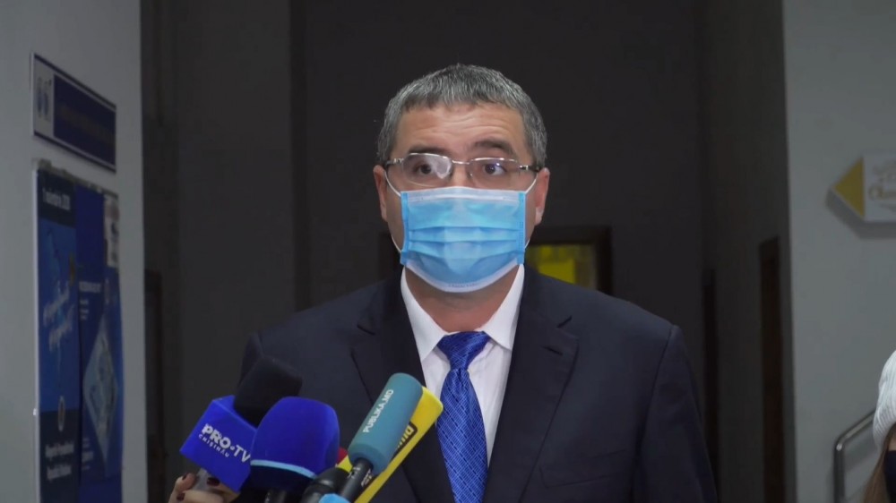 LIVE // Briefing de presă susținut de Renato Usatîi după închiderea secțiilor de votare
